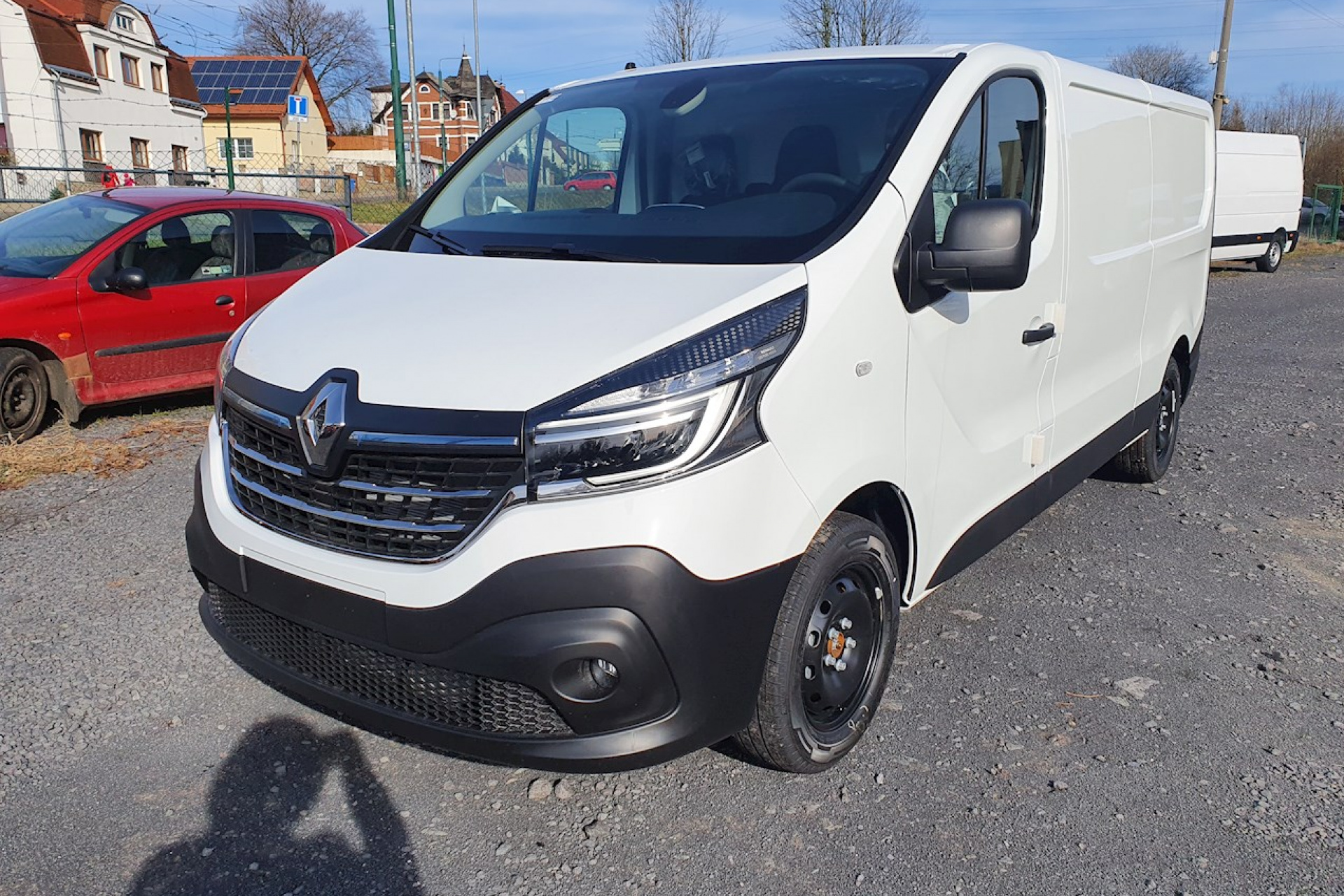 RENAULT TRAFIC L2H1P2 120K COOL